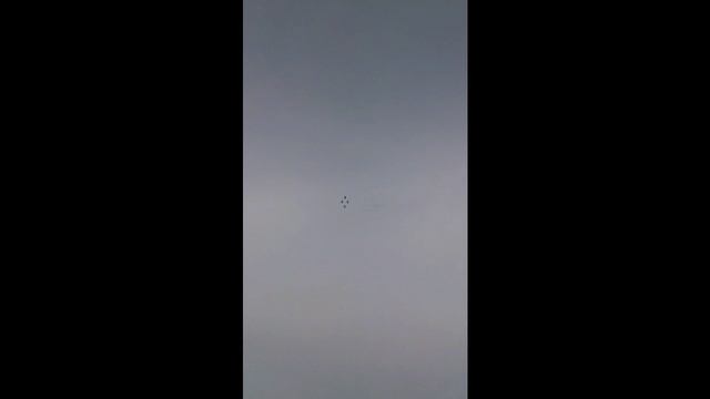 авиашоу_2015 года в Калуге (песня ЛинаМилович ЛЕТАТЬ)