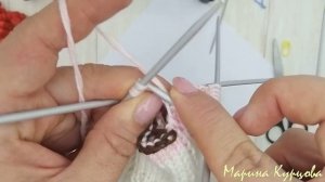 Детские варежки спицами. Палец индийским клином. Подробный мастер-класс.