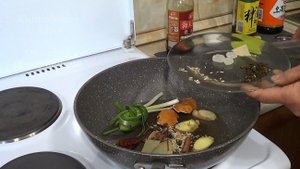 "Бесконечный" китайский бульон Лушуй (卤水, Lǔshuǐ). Китайская кухня с Оксаной Валерьевной.