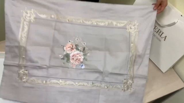 Комплект постельного белья с вышивкой смотреть онлайн