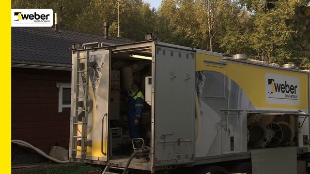 TYÖVIDEO  Plaano-lattian asentaminen pientaloon