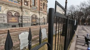 САНКТ-ПЕТЕРБУРГ Город БЕЗ БОРДЮРОВ . Отличие от Москвы . ВСЯ ПРАВДА!