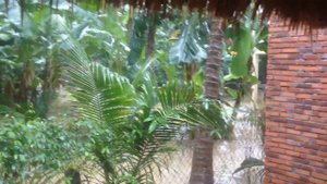 Вьетнам 2016 Нячанг. Сезон дождей. Тайфун. Кочевник в пути