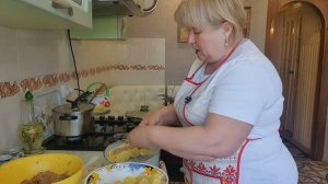 Серия блюд из фарша и картошки