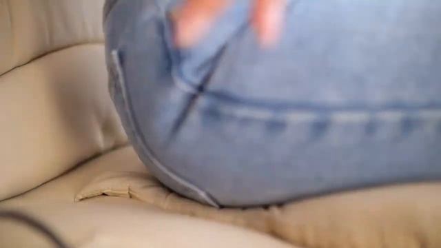 Кресло офисное с массажем Bonro M-8025 Beige смотреть онлайн