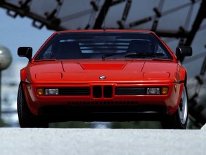 BMW-M1 - Спорткар от BMW.