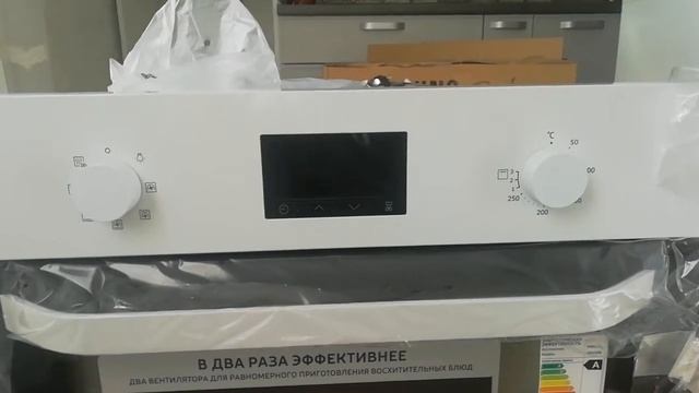 Распаковка - Электрический духовой шкаф Samsung NV70K1340BW смотреть онлайн