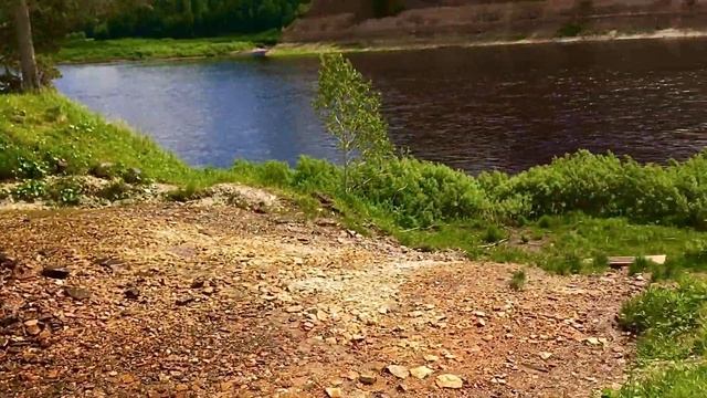 Фонтанирующий источник "Гейзер". Путешествие в  Великоустюгский район, Честь №6.