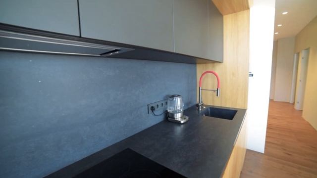 Стильная квартира с террасой 180 м2 в CLEVER PARK смотреть онлайн