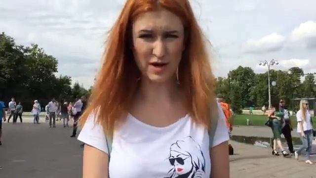 работа бабочками, это промоутеры в костюмах? смотреть онлайн