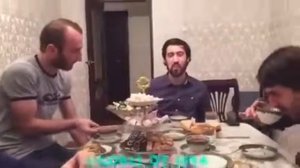Горцы от ума на хинкале у Омара