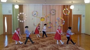 танцевальная композиция "Наши ложки расписные, наши ложки хохломские"