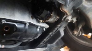 Toyota avensis 1.8 how to change oil and filters