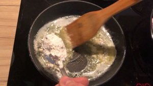 КУРИЦА в сливочном соусе БЕШАМЕЛЬ / соус бешамель