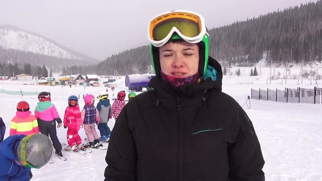 Юное пополнение в рядах горнолыжников смотреть онлайн