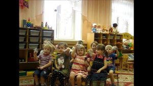 Игра на ложках и колокольчиках. 3-4 года. Детский сад.