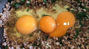Мужской завтрак – Гречка с яйцами