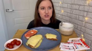 МУКБАНГ БУТЕРБРОДЫ ЗАВТРАК КОФЕ ЧЕРРИ Kinder MUKBANG SANDWICHES BREAKFAST COFFEE