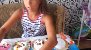 Малиновый коктейль и 5 способов как украсить мороженое .