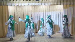 Нижний Сып. Татар кызлар биюе  Эпипэ төркеме