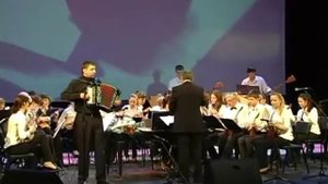 Е  Дербенко Кубанская залихватская солист Д  Коростелёв