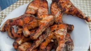 Стейки из форели на гриле