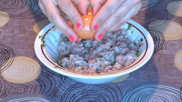 Котлеты с МЯСОМ И РИСОМ | Обед на всю семью смотреть онлайн