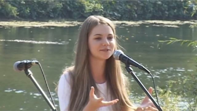 Талантливая девушка читает "Повесть о Сонечки" М.Цветаевой смотреть онлайн