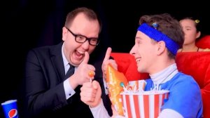 Наруто в реальной жизни! Как пронести супергероев в кинотеатр!