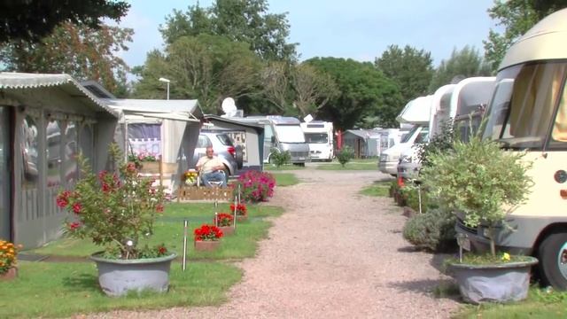 Camping Holzminden смотреть онлайн