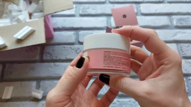 Распаковка ❤️ Косметика Mixit ❤️ Увлажняющий крем для лица и хайлайтер