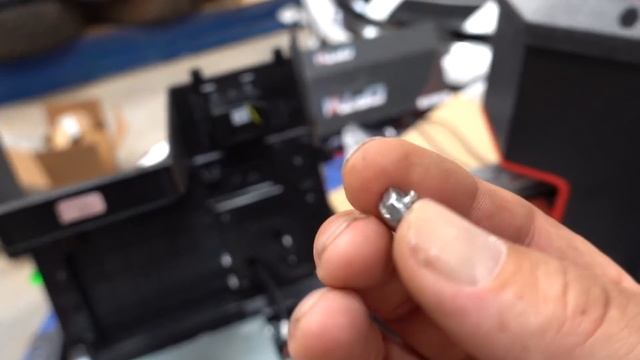 2019 Ram Console Removal смотреть онлайн