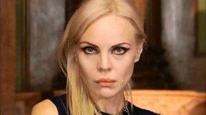 Джулия Ванг