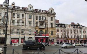Филармония, площадь без новогоднего городка. Владивосток