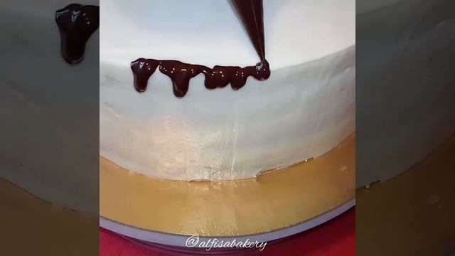 Идея оформления торта Красный бархат смотреть онлайн