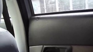 Заглушки вместо кнопок дверей приора