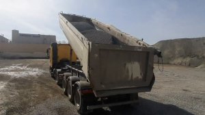 Вольво Тонар ( выгрузка щебня)
