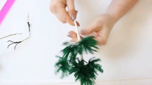 Собираем сосну из бисера. Бисерное дерево своими руками