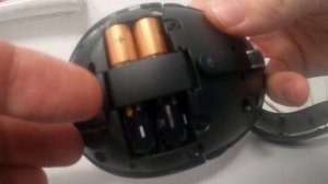 MOUSE DELL WM527 - how to change battery