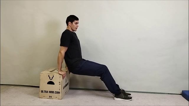 обратные отжимания. трицепс смотреть онлайн