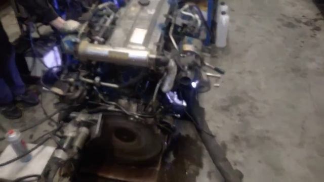 двигатель ISUZU FORWARD 4HK1TE (Не commonrail) смотреть онлайн