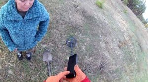 Нет грибов хожу с металлоискателем!В лес с Rutus Alter71,в конце видео ПОДОГНАЛИ работу с прибором!