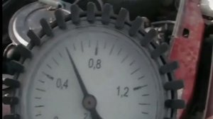 меряем компрессию таврия