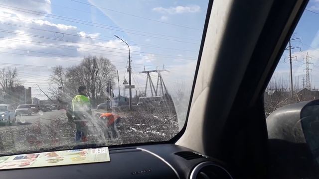 Чайковский, косяк рабочих, 13 апреля 2018 смотреть онлайн