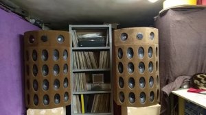 Усилитель Present Sound 004 + Групповой излучатель demo ВЧ 2