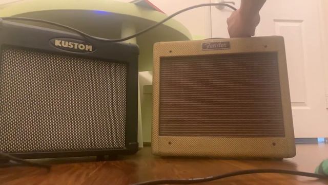Fender Bronco tweed amp vs Kustom KGA10FX demo смотреть онлайн