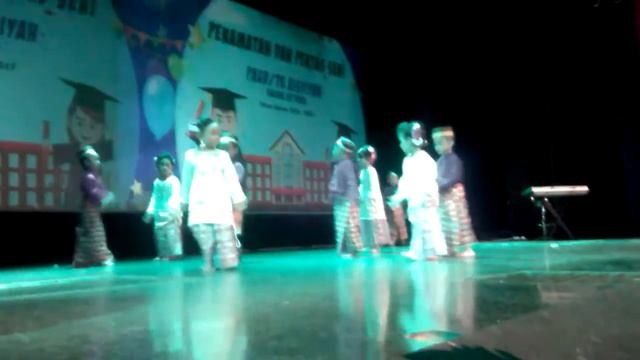 Tari Indo logo TK Aisyiyah Balbod Makassar смотреть онлайн