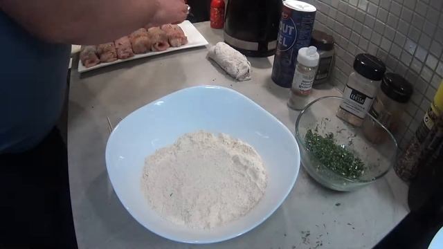 готовим рулеты из куриной грудки смотреть онлайн