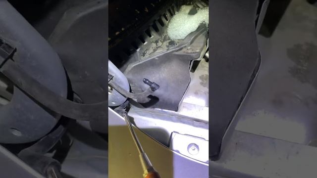 Моторчик омывателя жужит,но не сикает смотреть онлайн