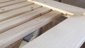 Простая кровать На точёных ножках. Принцип изготовления